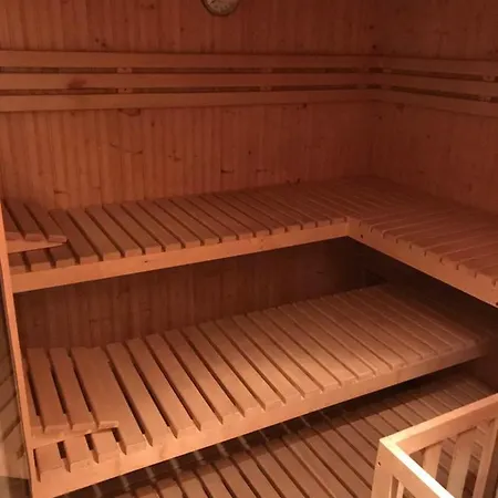 Burgleitenhof 3*